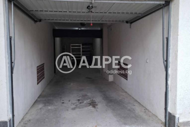 Гараж, Варна, Окръжна болница, 691390, Снимка 2