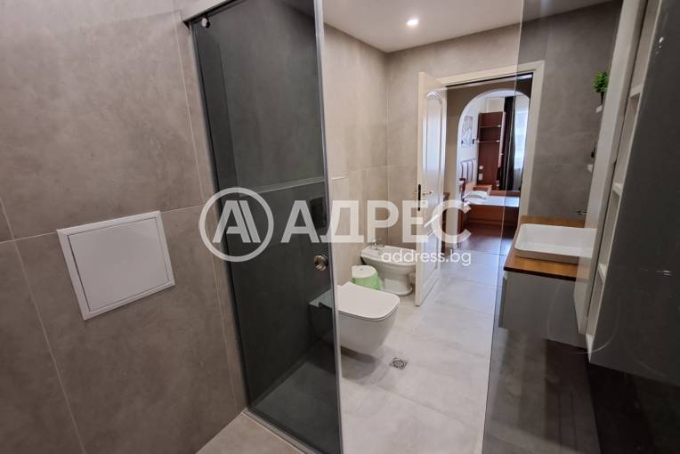 Многостаен апартамент, София, Бели брези, 694391, Снимка 13