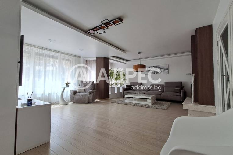 Многостаен апартамент, София, Бели брези, 694391, Снимка 2