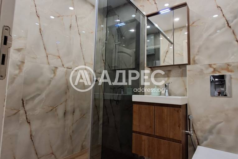 Многостаен апартамент, София, Бели брези, 694391, Снимка 7