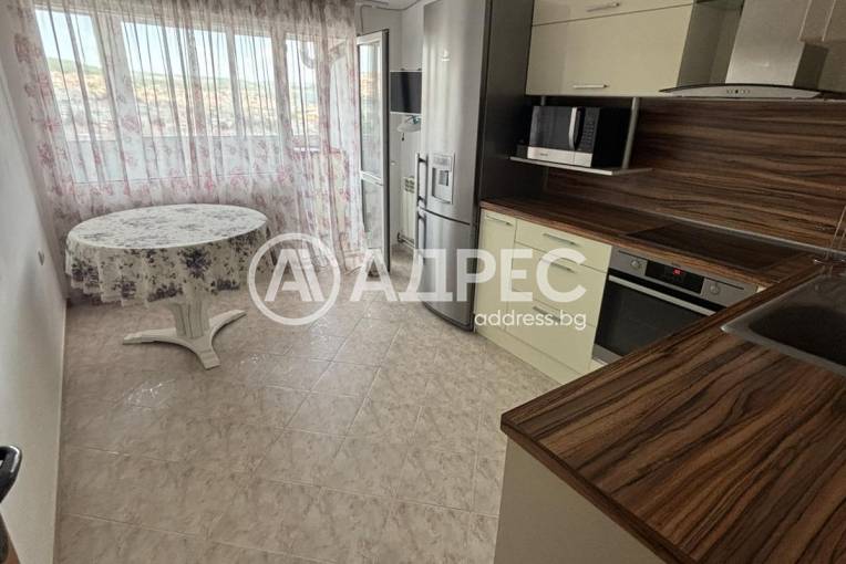 Многостаен апартамент, Велико Търново, Зона Б, 702391, Снимка 1