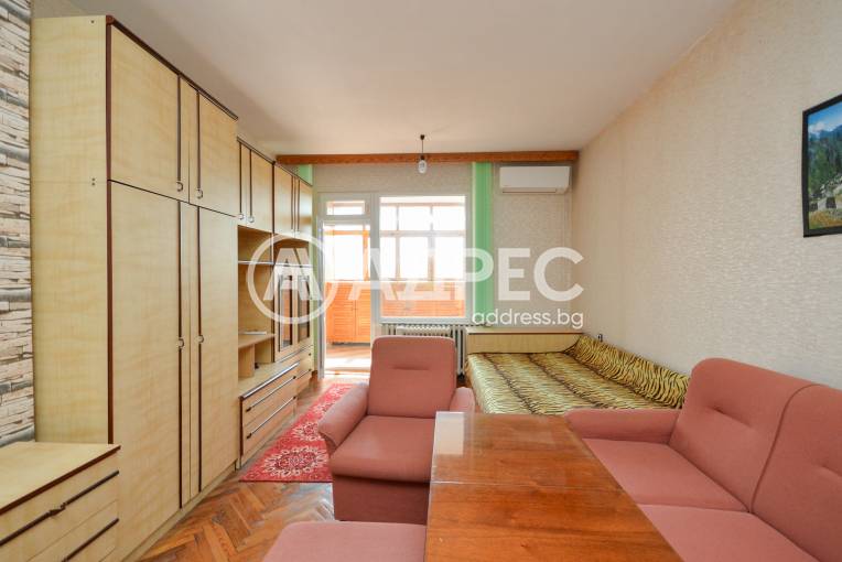 Двустаен апартамент, Бургас, Меден рудник - зона В, 697393, Снимка 1