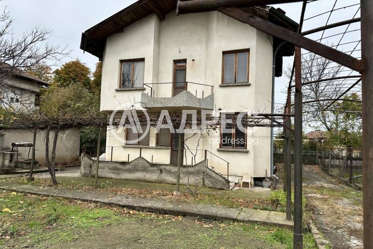 Къща/Вила, Обнова, 674394, Снимка 1