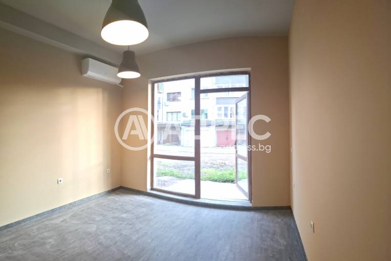 Магазин, Трявна, Светушка, 678394, Снимка 1