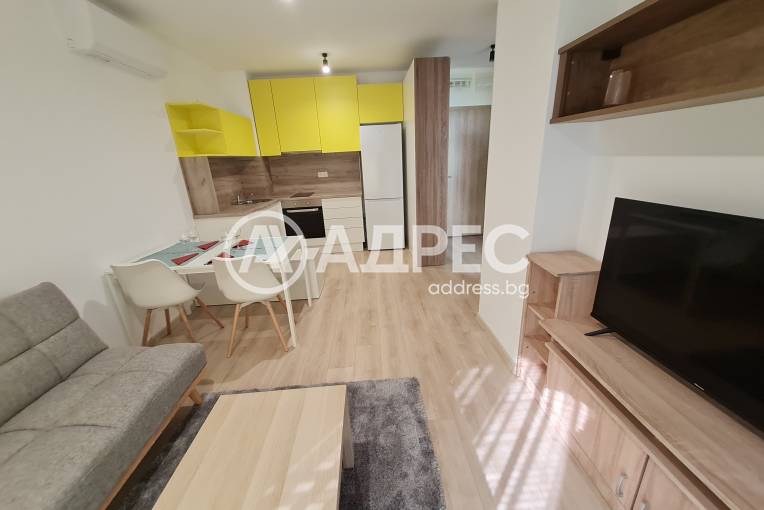 Двустаен апартамент, Варна, к.к. Чайка, 685394, Снимка 1