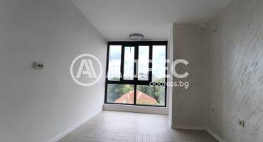 Тристаен апартамент, Варна, Автогара, 701394, Снимка 2