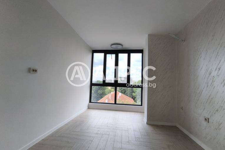 Тристаен апартамент, Варна, Автогара, 701394, Снимка 2