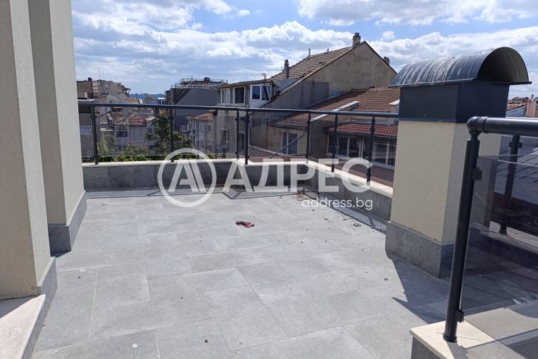 Двустаен апартамент, Варна, Погребите, 666395, Снимка 15