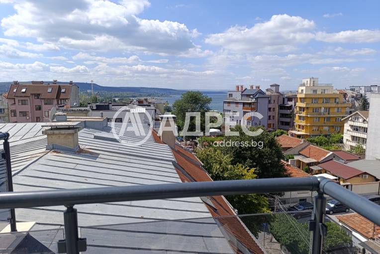 Двустаен апартамент, Варна, Погребите, 666395, Снимка 19