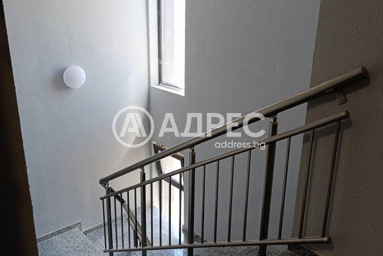 Двустаен апартамент, Варна, Погребите, 666395, Снимка 22