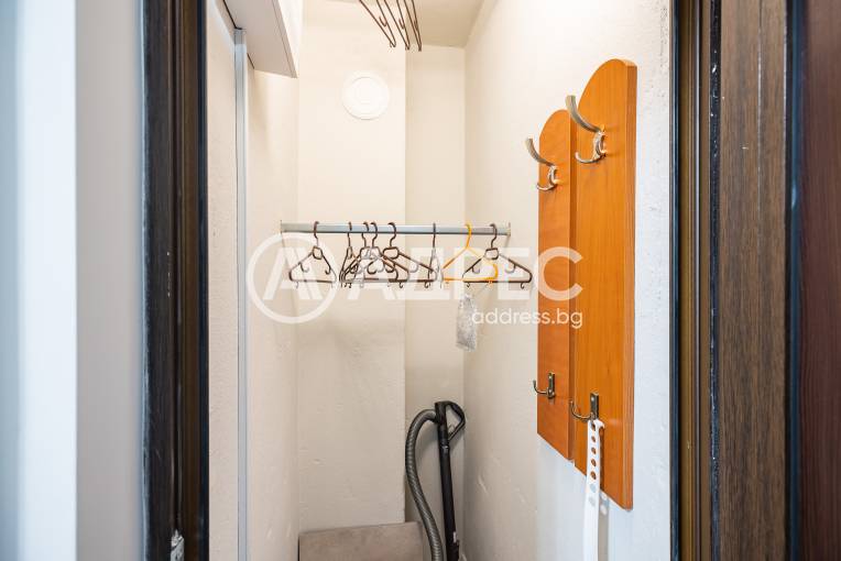 Двустаен апартамент, Варна, Окръжна болница, 674395, Снимка 23