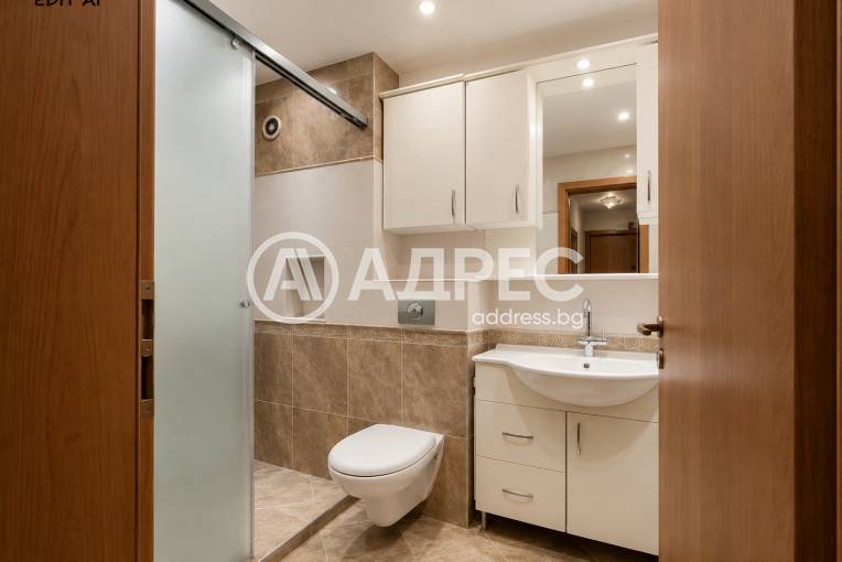 Тристаен апартамент, София, Сердика, 703395, Снимка 4
