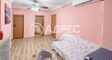 Етаж от къща, Плевен, ВМИ, 679396, Снимка 4