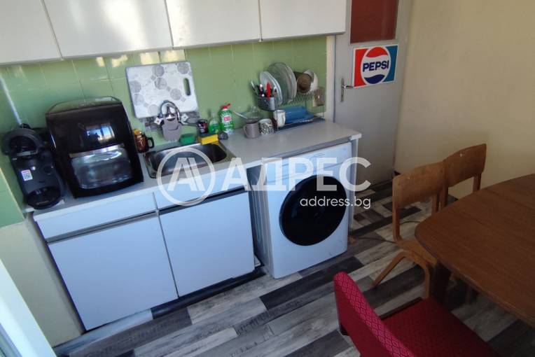 Гарсониера, Благоевград, Струмско, 681396, Снимка 1