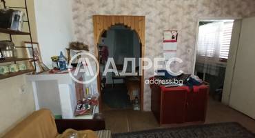 Къща/Вила, Варна, м-ст Боровец - север, 654397, Снимка 4