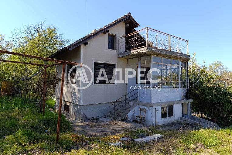 Къща/Вила, Варна, м-ст Боровец - север, 654397, Снимка 1