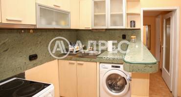 Тристаен апартамент, София, Оборище, 679397, Снимка 15