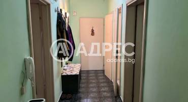 Многостаен апартамент, Варна, Автогара, 680397, Снимка 3
