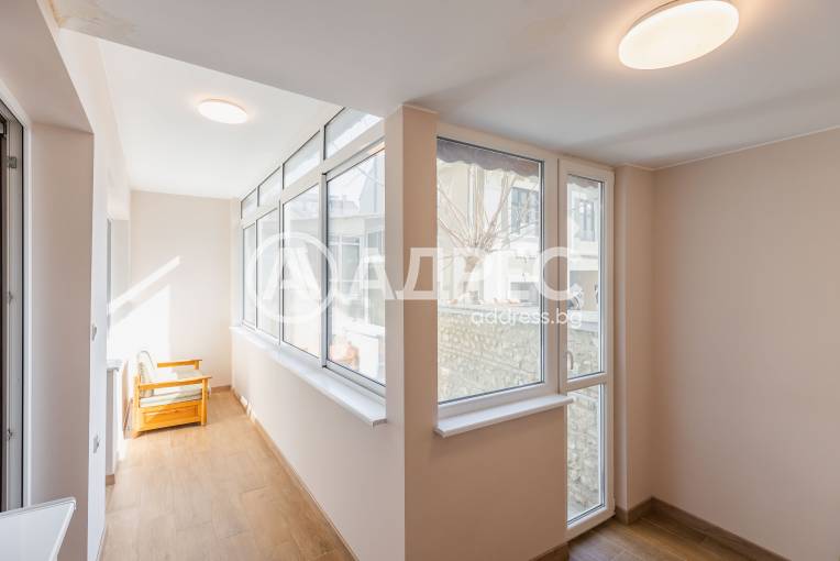 Тристаен апартамент, Варна, Център, 684397, Снимка 12