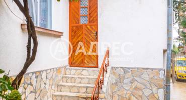 Къща/Вила, Плевен, 9-ти квартал, 657398, Снимка 3