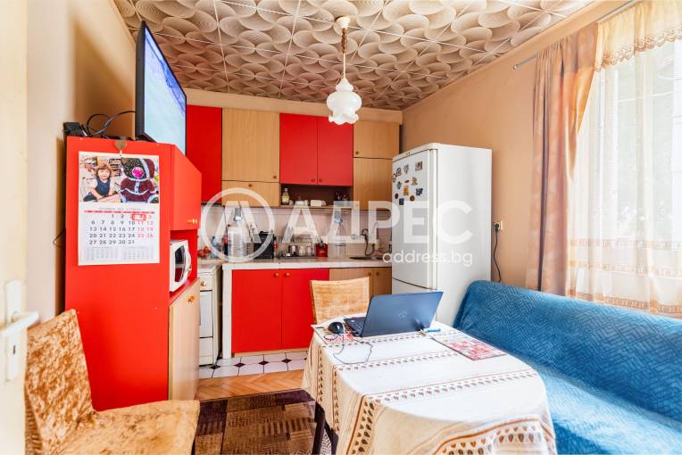 Къща/Вила, Плевен, 9-ти квартал, 657398, Снимка 4