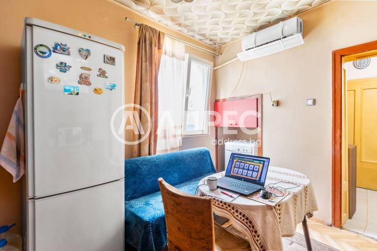 Къща/Вила, Плевен, 9-ти квартал, 657398, Снимка 6