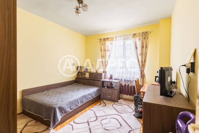 Къща/Вила, Плевен, 9-ти квартал, 657398, Снимка 7