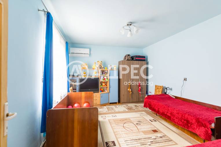 Къща/Вила, Плевен, 9-ти квартал, 657398, Снимка 9