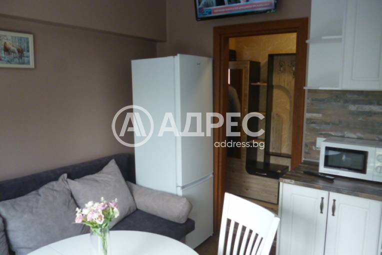 Двустаен апартамент, Добрич, Център, 696398, Снимка 3