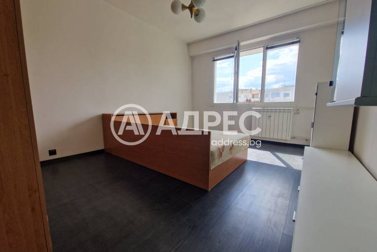 Тристаен апартамент, София, Хаджи Димитър, 702398, Снимка 4