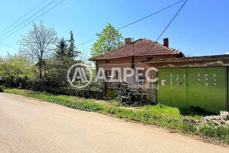 Къща/Вила, Синьо бърдо, 703398, Снимка 2