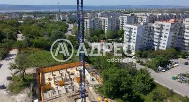 Тристаен апартамент, Варна, Кайсиева градина, 674399, Снимка 1