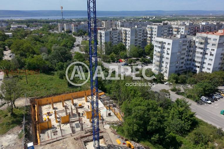 Тристаен апартамент, Варна, Кайсиева градина, 674399, Снимка 1