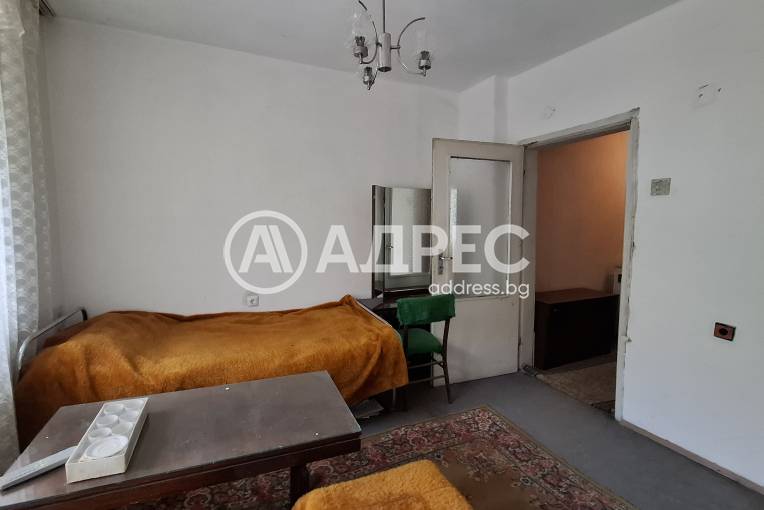 Тристаен апартамент, Севлиево, жк. "д-р. Атанас Москов", 697400, Снимка 2