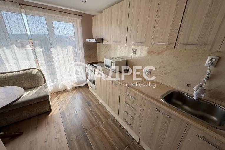 Етаж от къща, Варна, Автогара, 674401, Снимка 1