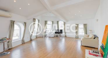 Къща/Вила, Варна, Гръцка махала, 678401, Снимка 1