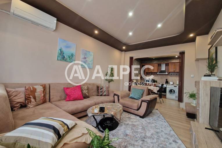 Двустаен апартамент, София, Оборище, 679401, Снимка 9