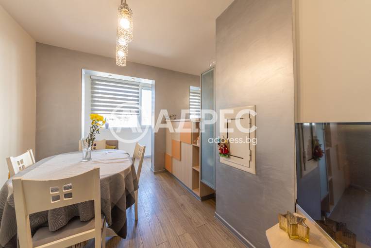 Многостаен апартамент, Варна, Цветен квартал, 687401, Снимка 11