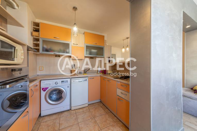 Многостаен апартамент, Варна, Цветен квартал, 687401, Снимка 16