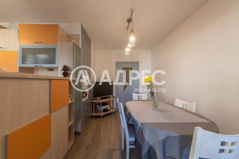 Многостаен апартамент, Варна, Цветен квартал, 687401, Снимка 20