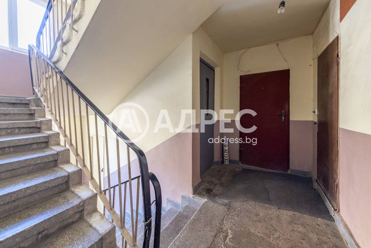 Многостаен апартамент, Варна, Цветен квартал, 687401, Снимка 22