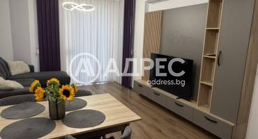 Двустаен апартамент, Варна, к.к. Св.Св. Константин и Елена, 692402, Снимка 1