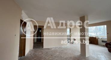 Многостаен апартамент, Варна, Бриз, 579404, Снимка 2