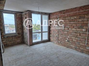 Офис Сграда/Търговски център, Балчик, Левски, 674404, Снимка 1