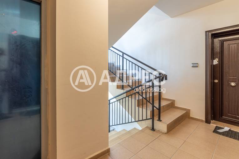 Тристаен апартамент, Варна, к.к. Чайка, 681404, Снимка 17