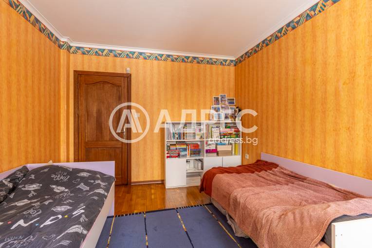 Многостаен апартамент, Варна, Бриз, 652405, Снимка 3