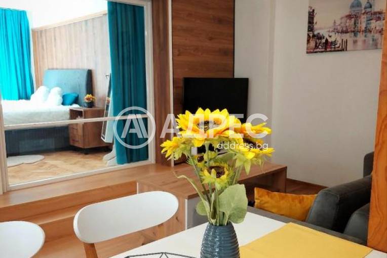 Тристаен апартамент, Варна, Зимно кино Тракия, 666405, Снимка 10