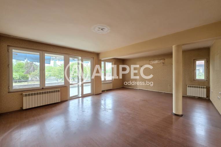 Къща/Вила, София, Надежда 1, 668405, Снимка 1