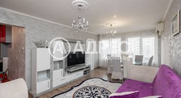 Тристаен апартамент, Варна, Колхозен пазар, 687405, Снимка 2