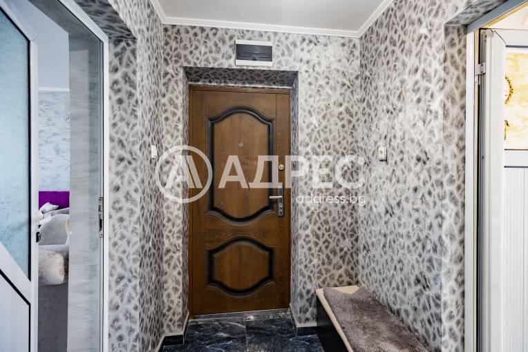 Тристаен апартамент, Варна, Колхозен пазар, 687405, Снимка 11